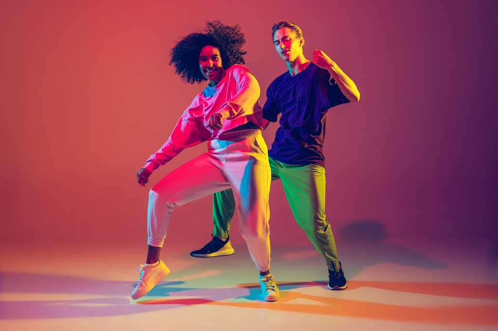 earn extra money as a dancer, dancers