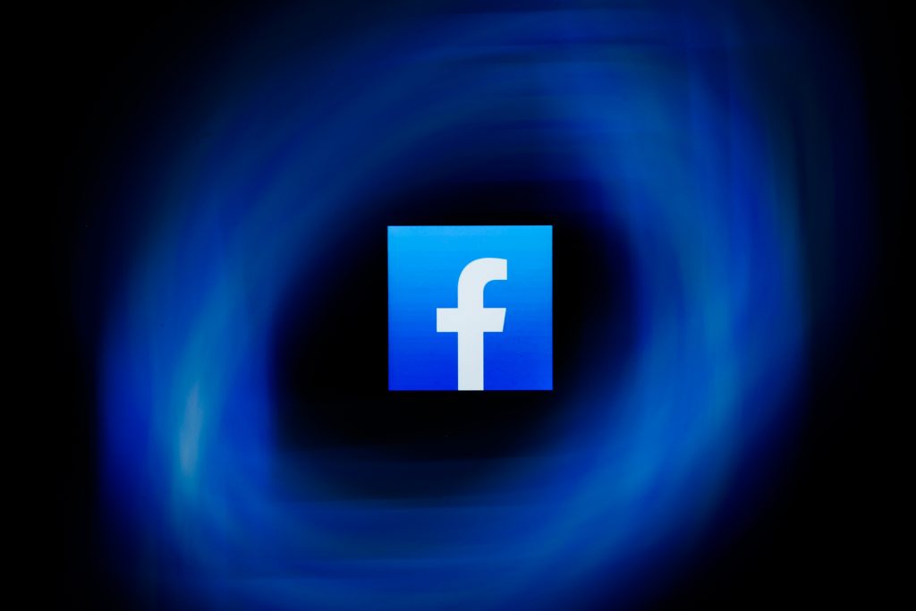  Buy Facebook Page Likes