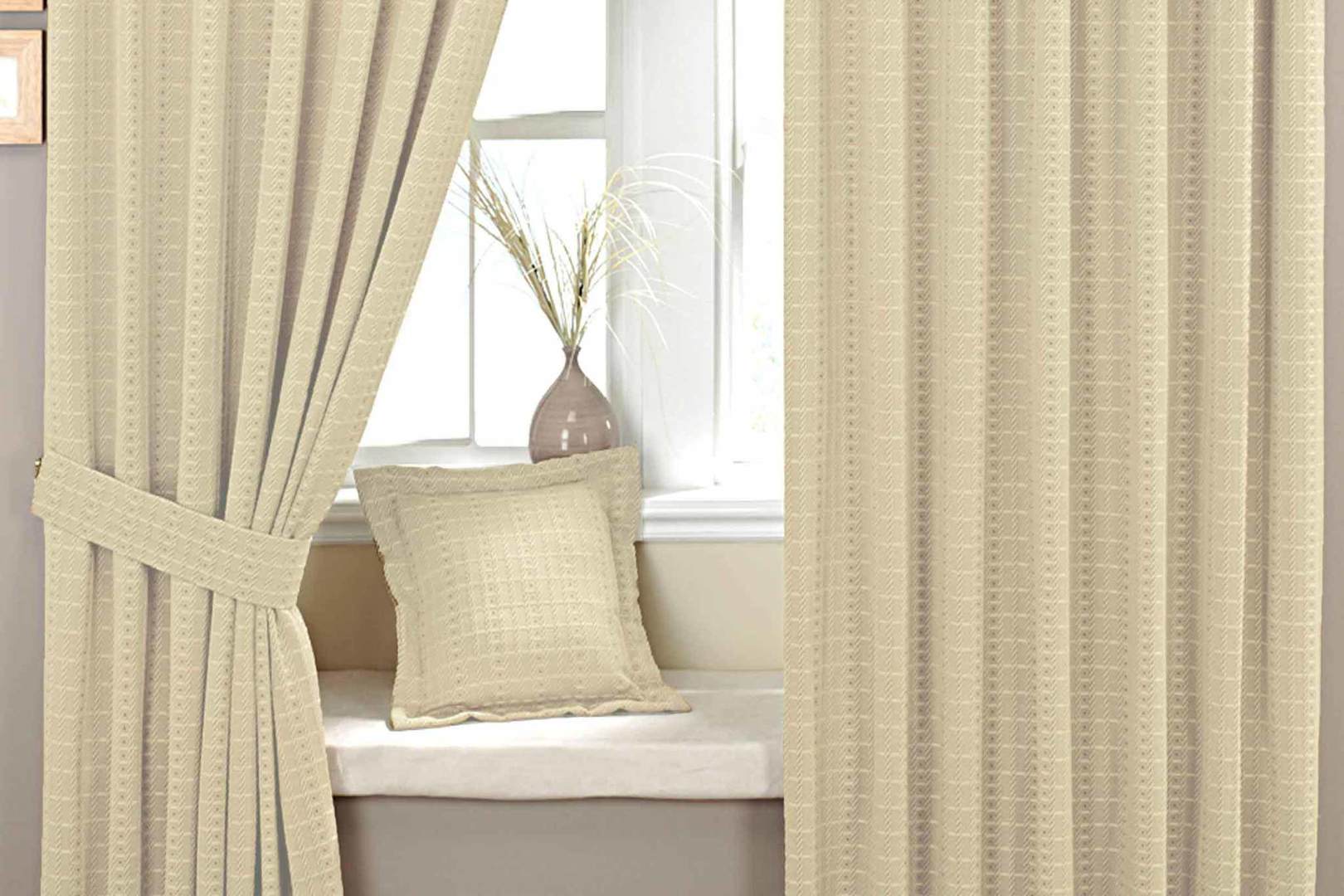 curtain cleaning services in London