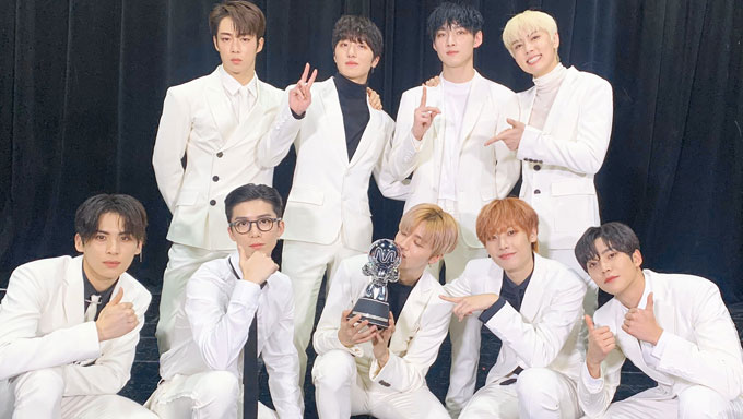 k-pop group SF9
