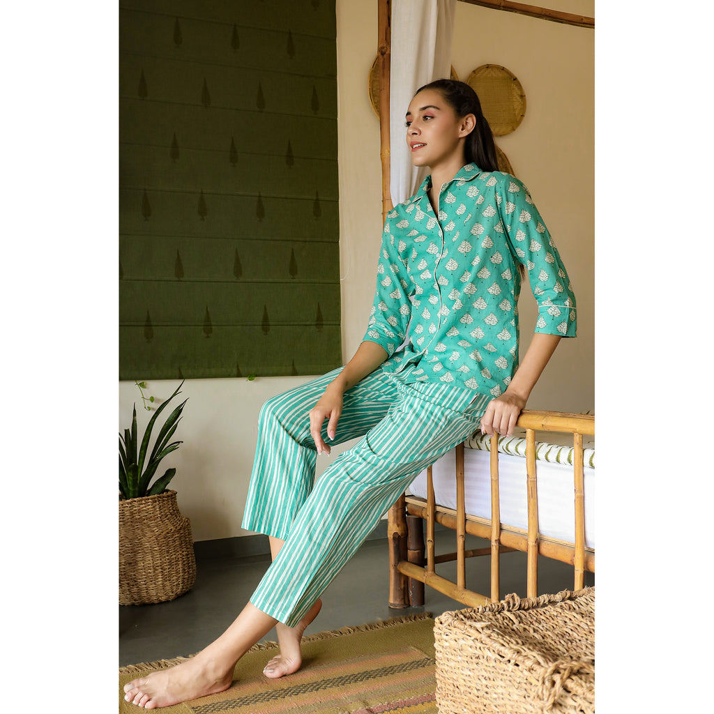 Tropical Leaves with Stripes on Sea Green Loungewear Set