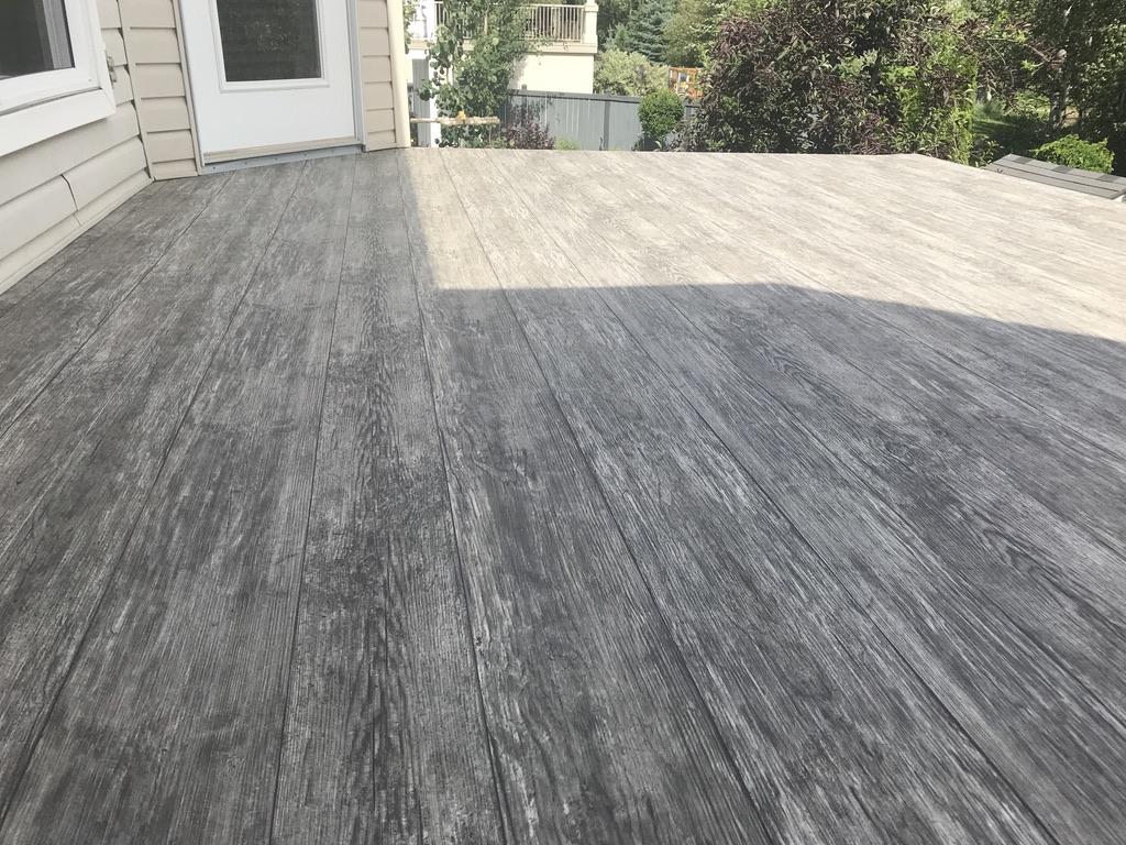 How To Clean Vinyl Decking Correctly